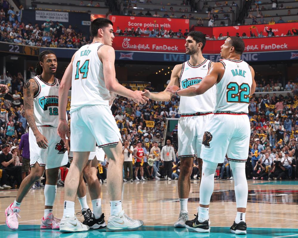 中占据领先 中占据领先